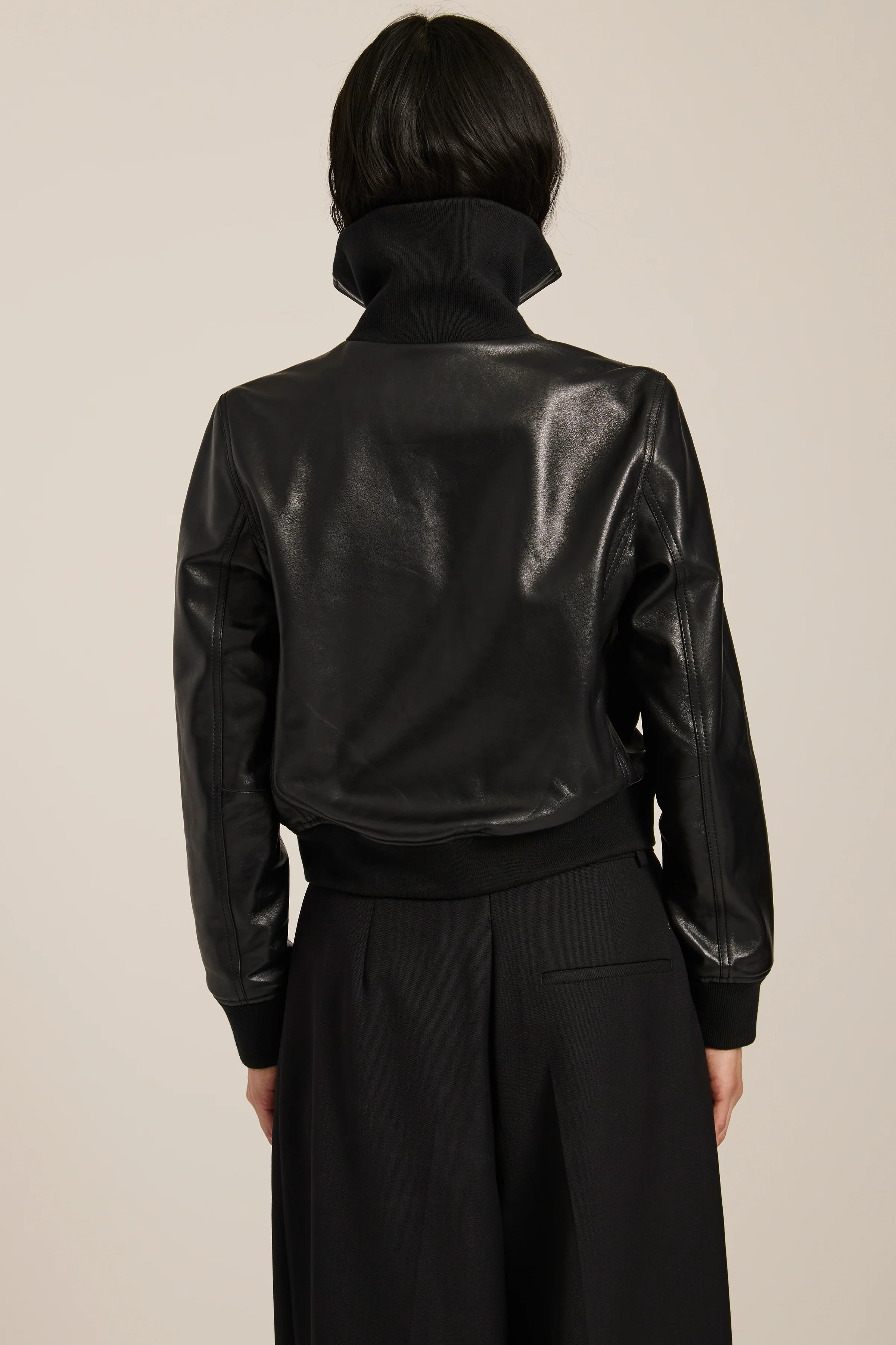 Hudson Leather Bomber Jacket - Image 6