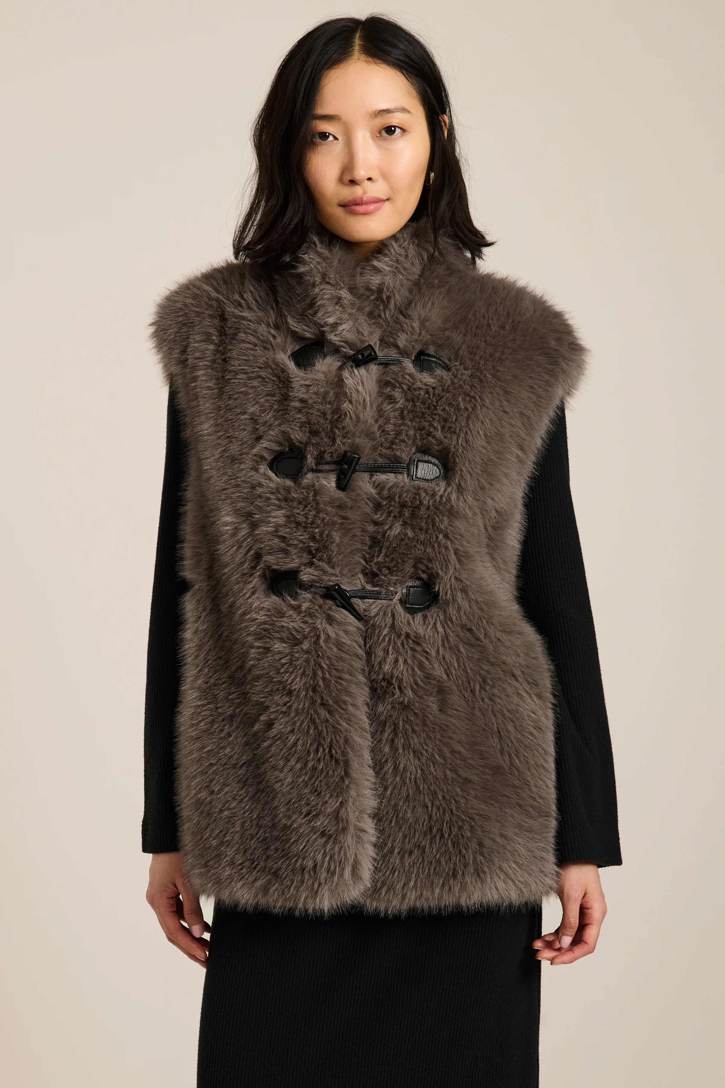 Bowery Faux Fur Vest - Image 4
