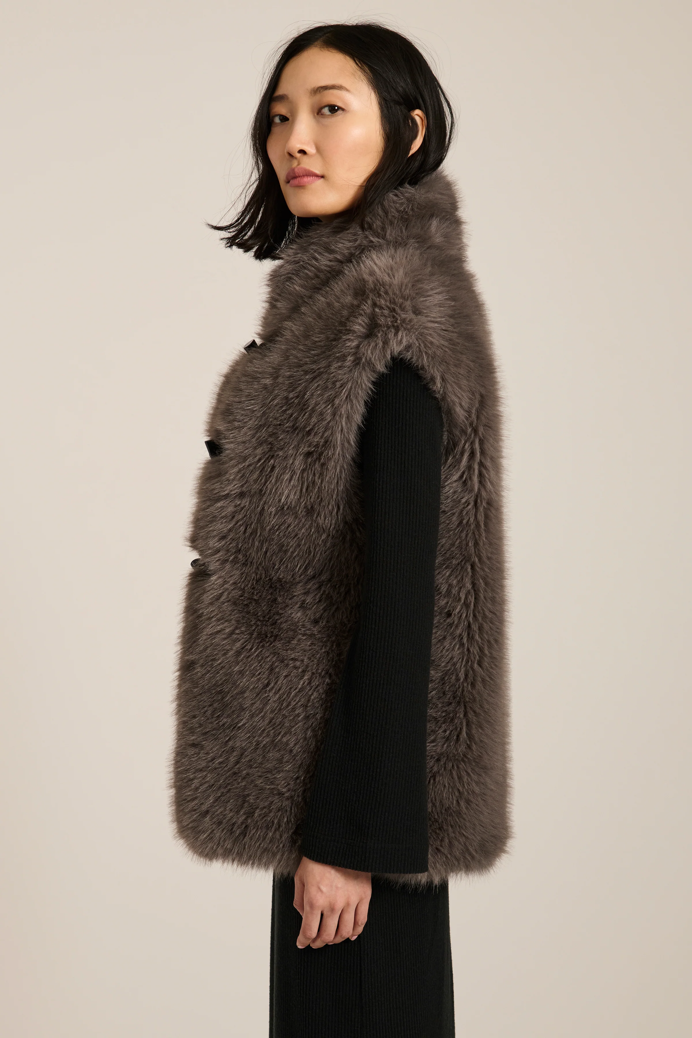 Bowery Faux Fur Vest - Image 5