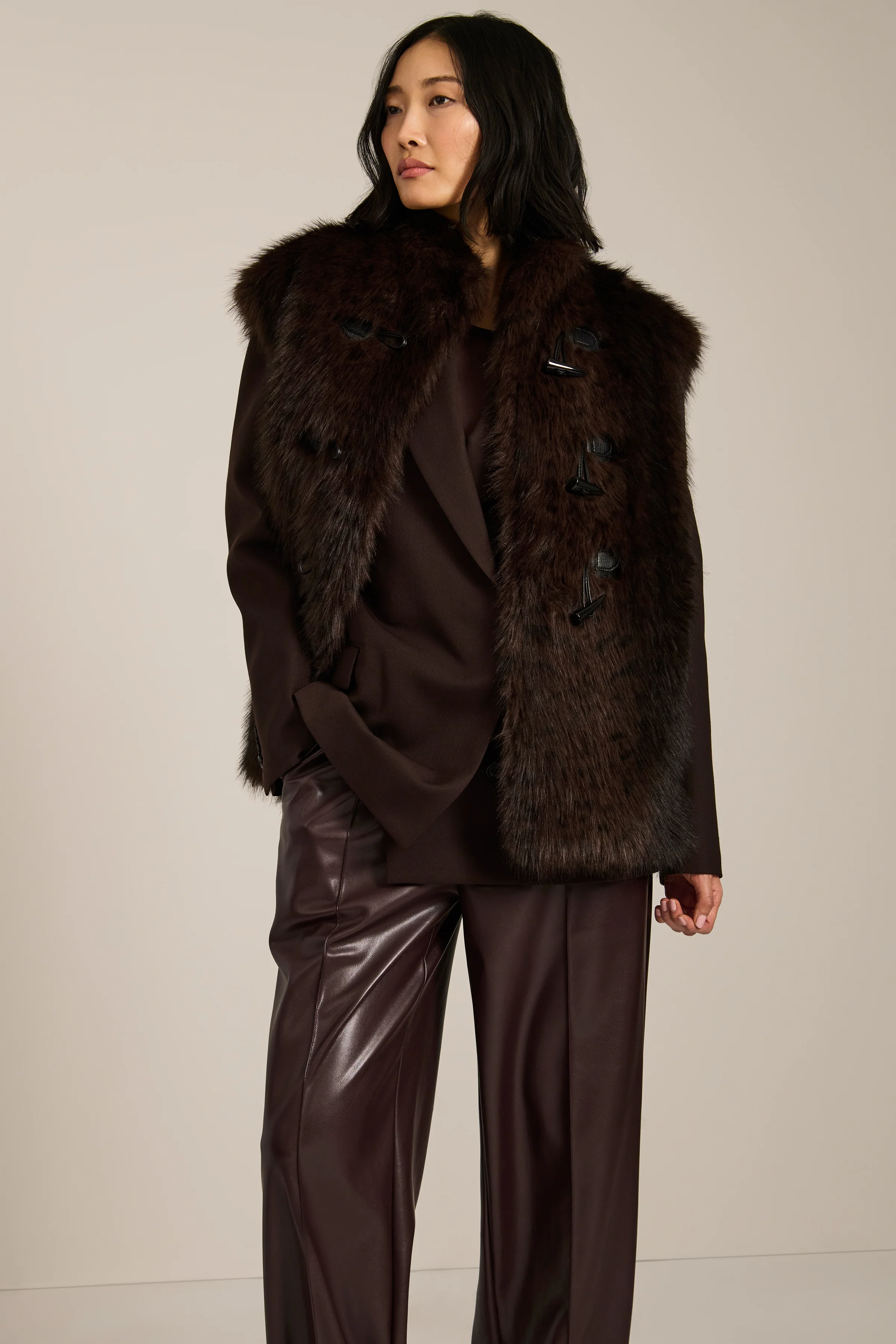Bowery Spotted Faux Fur Vest - Image 3