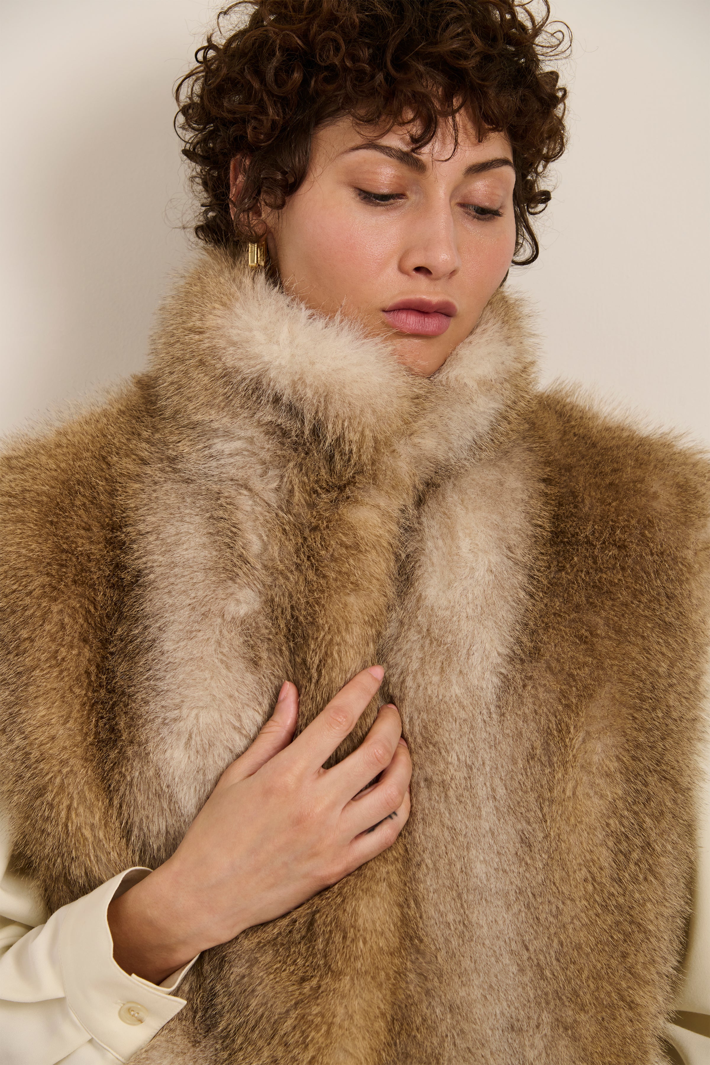 Camille Faux Fur Vest - Image 3