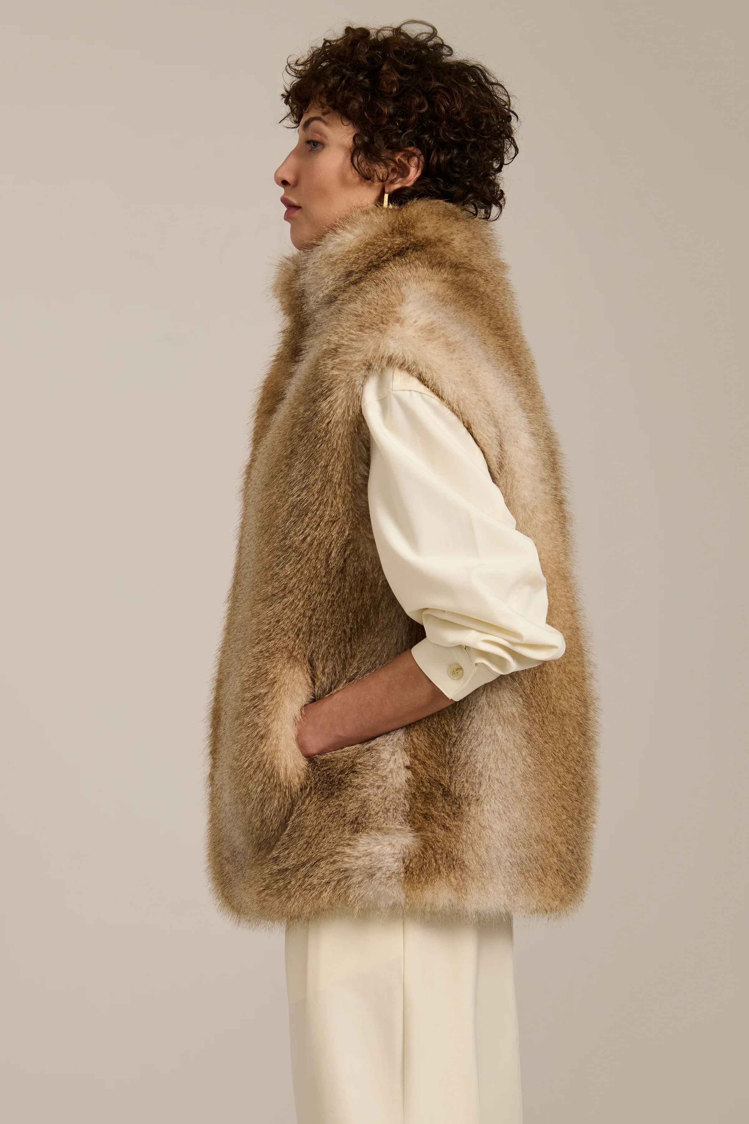 Camille Faux Fur Vest - Image 5