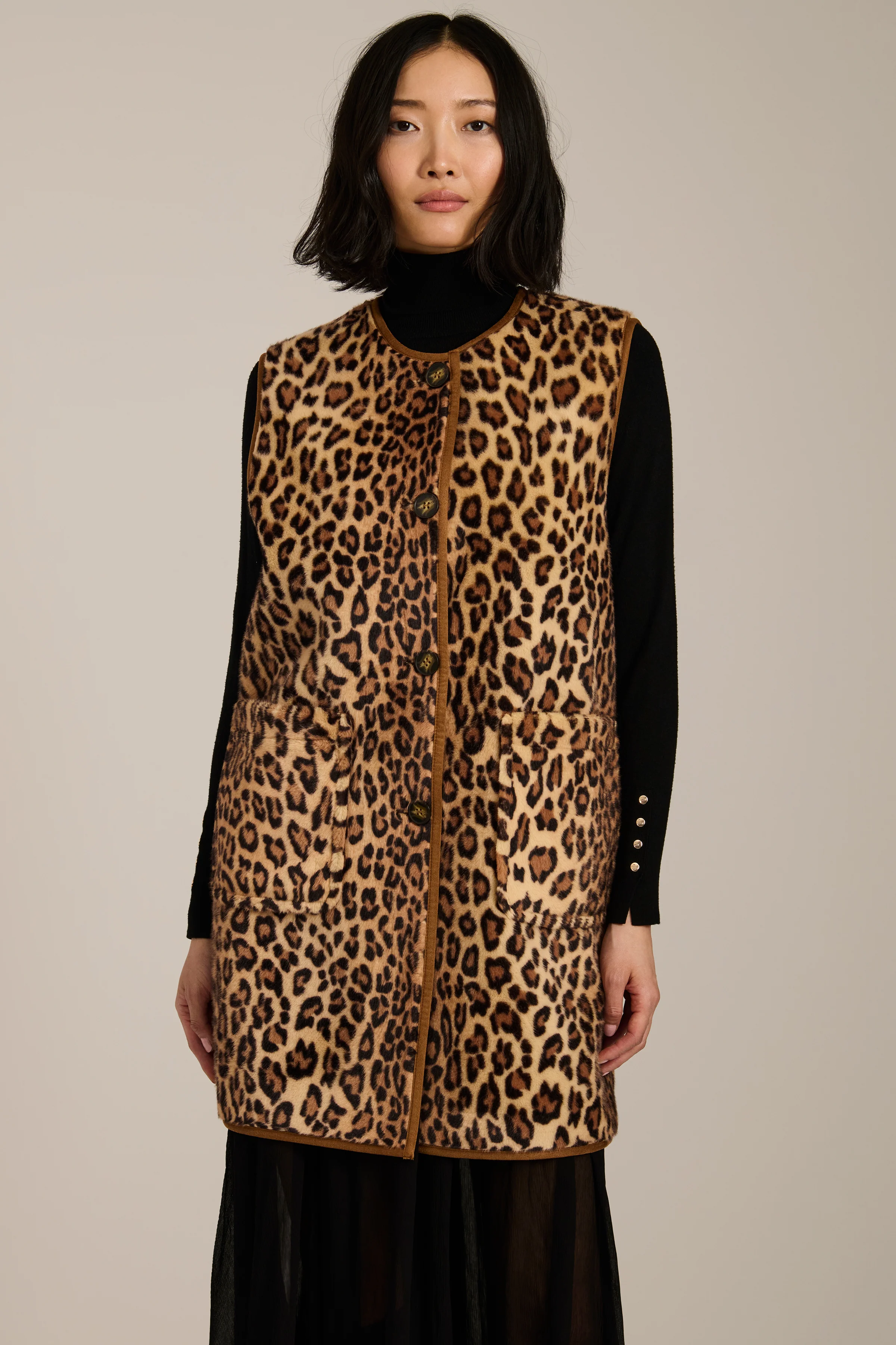 Dakota Leopard Print Long Vest - Image 3