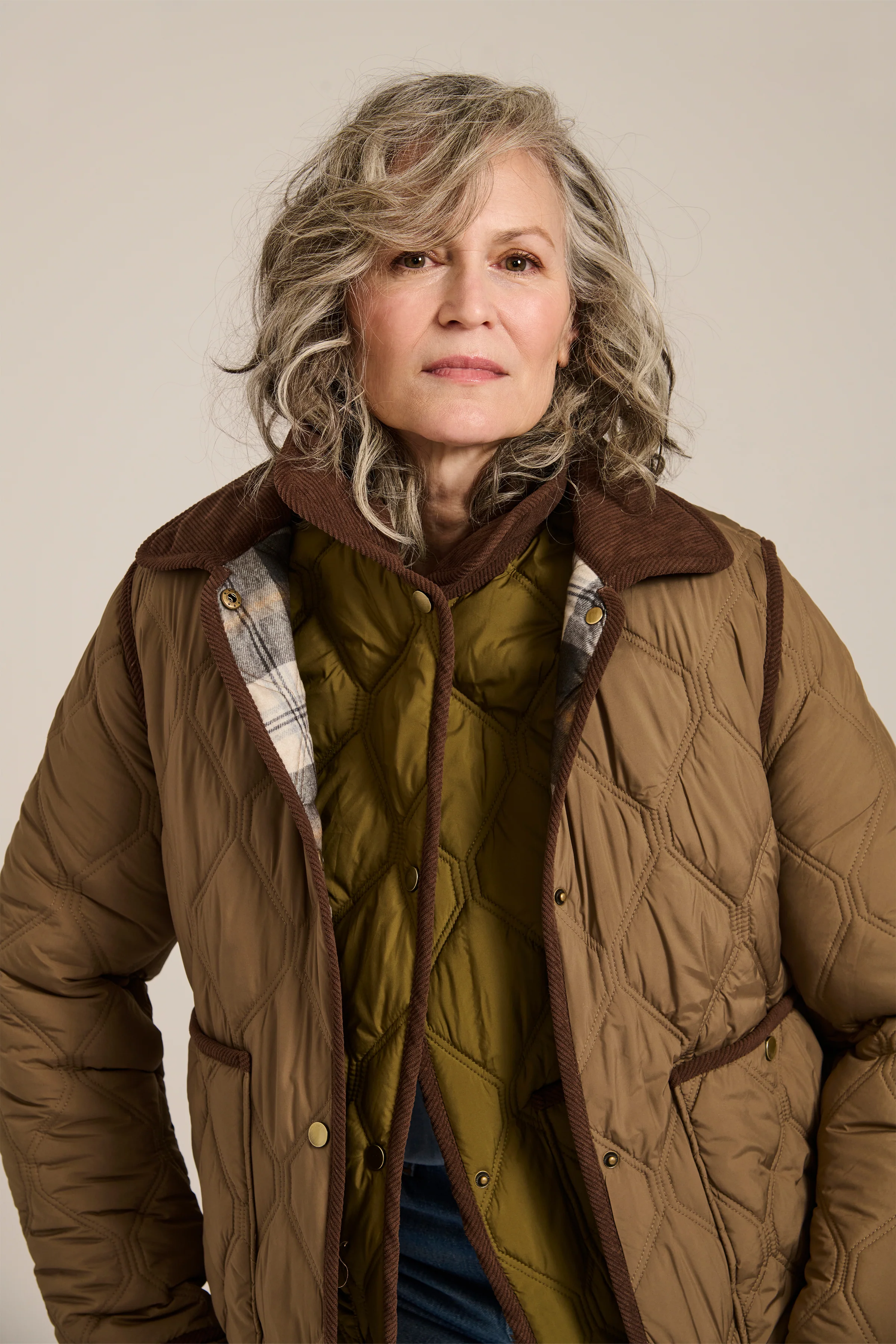 Hudson Corduroy Collar Quilted Jacket - Image 6