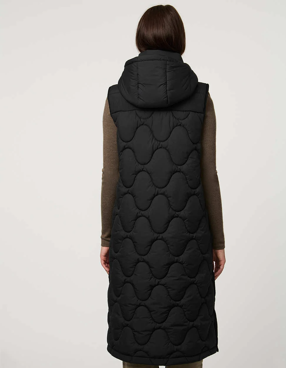 Long Walk Cozy Puffer Vest - Image 7