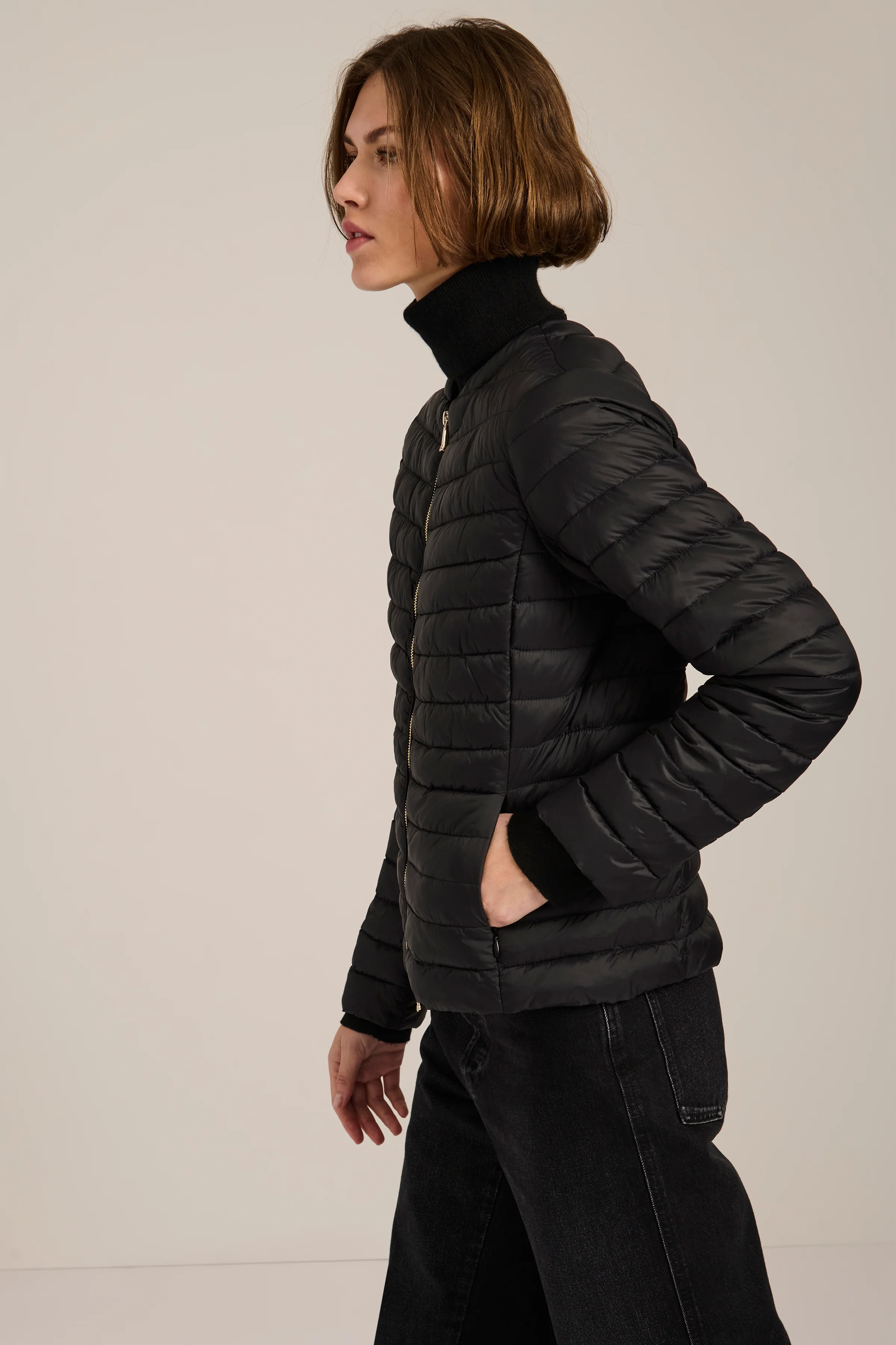 Nora Lightweight Packable Jacket - Image 3